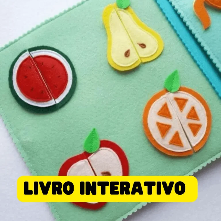 Livro interativo verde em feltro com frutas coloridas